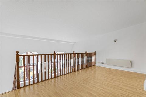 1 bedroom apartment for sale, Brook Road South, Brentford, TW8