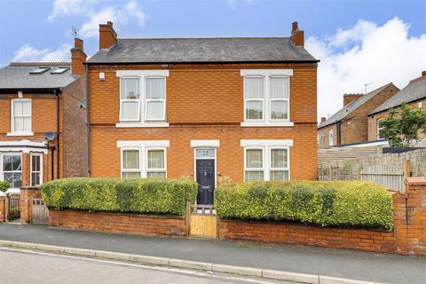 3 bedroom detached house for sale, Oakleys Road, Long Eaton NG10