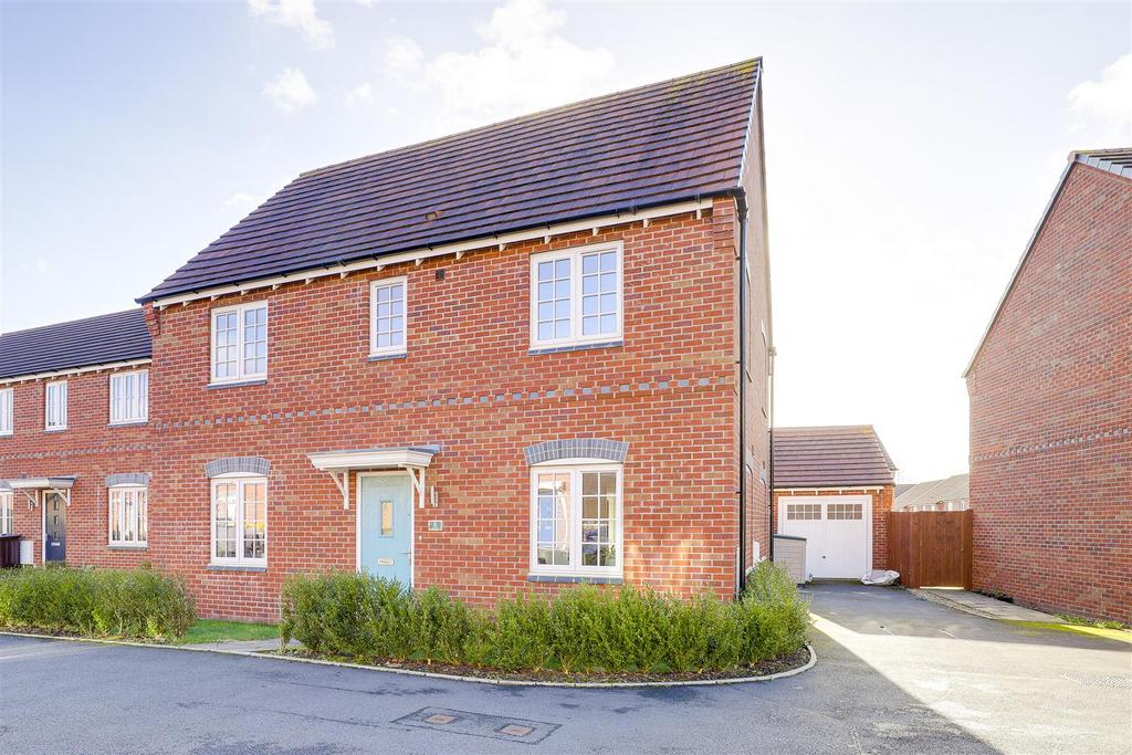 Laxton Close, Aspley NG8 4 bed detached house for sale £350,000