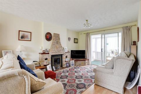 3 bedroom terraced house for sale, Ullswater Crescent, Bramcote NG9