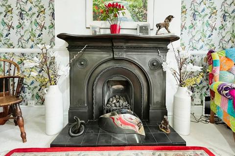 31 Cringle Road, Manchester, M19 2RP