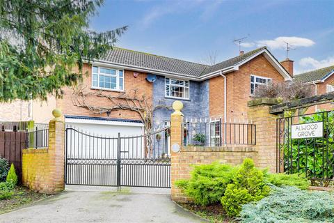 4 bedroom detached house for sale - Alwood Grove, Clifton Village NG11