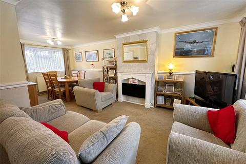 217 Clun Road, Wick, Littlehampton, BN17 7ES