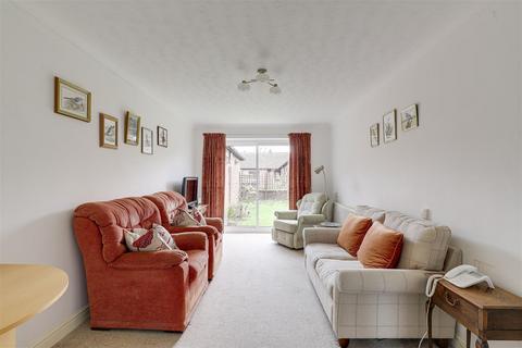 1 bedroom terraced bungalow for sale, The Dovecotes, Beeston NG9