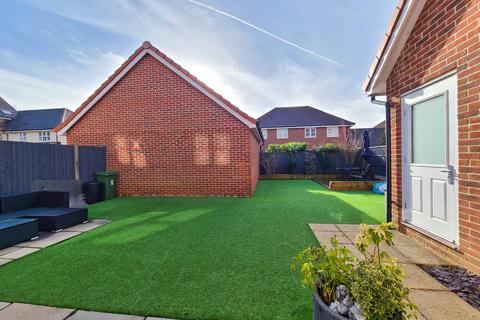 20 The Mallards, Totton, Southampton, SO40 3FQ