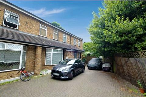 2 bedroom end of terrace house for sale, SPOONERS MEWS, ACTON, LONDON, W3