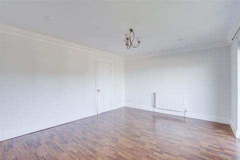 2 bedroom flat for sale, Rochester Walk, Clifton NG11