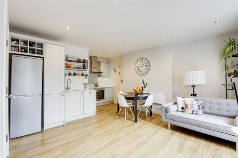 2 bedroom apartment for sale, St. James's Terrace, City Centre NG1
