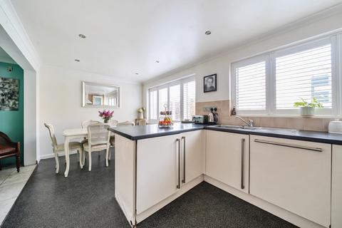4 bedroom terraced house for sale, Sycamore Road, Croxley Green, Rickmansworth