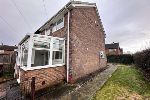 2 bedroom semi-detached house to rent, Leatham Park Road, Featherstone, WF7