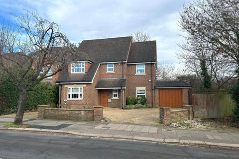 5 bedroom detached house for sale, Flower Lane, Mill Hill, London, NW7