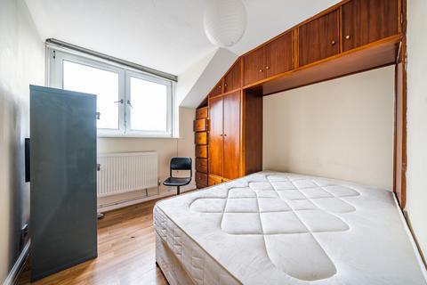 4 bedroom maisonette to rent, Paulet Road Camberwell SE5