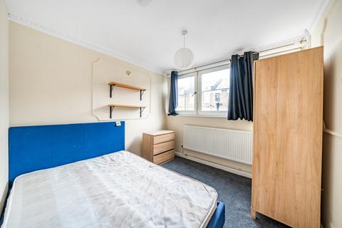 4 bedroom maisonette to rent, Paulet Road Camberwell SE5