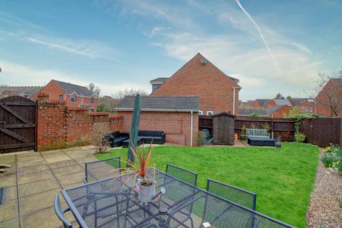4 bedroom detached house for sale - Kiln Garth, Rothley, LE7