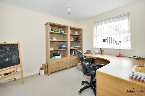 54 Lyons Drive, Coventry, CV5 9PP