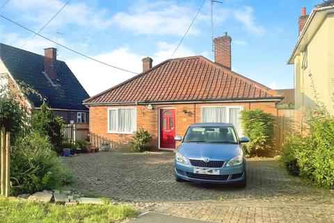 2 bedroom bungalow for sale, Hasketon Road, Woodbridge, IP12