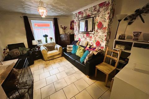 2 bedroom end of terrace house for sale - Llwynhendy Road, Llwynhendy, Llanelli, SA14