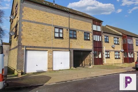 1 bedroom flat for sale, Tadley Court, Court Lodge Road, Gillingham, ME7