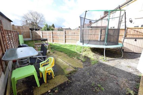 26 Warrington Road, Dagenham, RM8 3JH