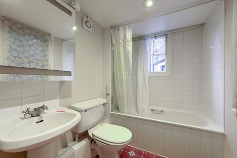 undefined, Warwick Way, London, SW1V