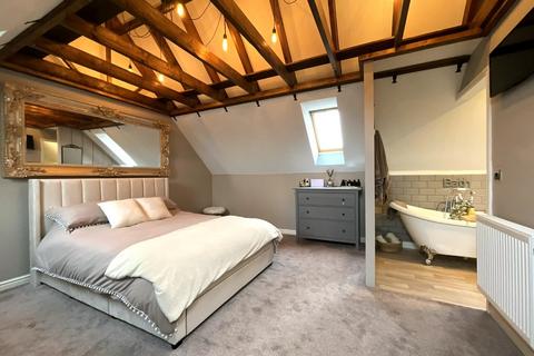 5 bedroom detached house for sale, St. Lukes Place, Hebburn, Tyne and Wear, NE31