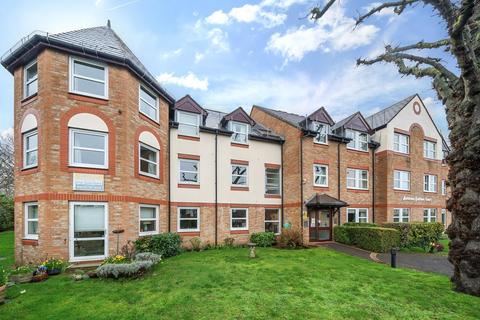 2 bedroom flat for sale, Queens Road, Wimbledon