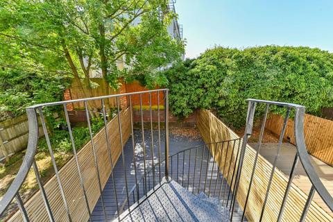 4 bedroom terraced house for sale, St Pauls Mews, Camden, London, NW1