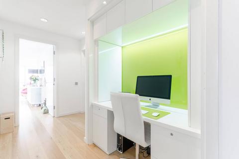 2 bedroom flat to rent - Fairmont Avenue, Canary Wharf, London, E14
