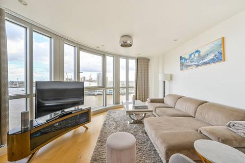 2 bedroom flat to rent, Fairmont Avenue, Canary Wharf, London, E14