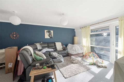2 bedroom flat for sale - Mill Road, Worthing, West Sussex, BN11