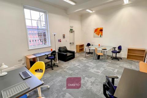 Office to rent - Nottingham NG1