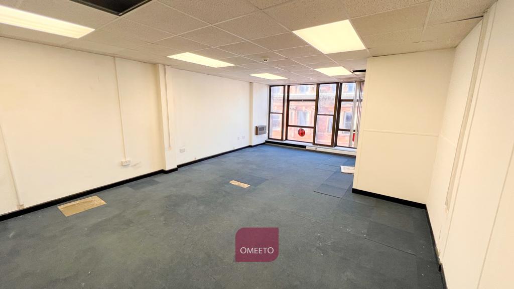 Third floor office to let