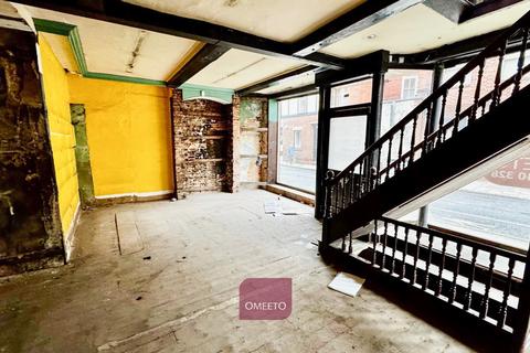 Retail property (high street) to rent, Ashbourne DE6