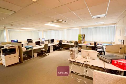 Office to rent - Castle Donington DE74