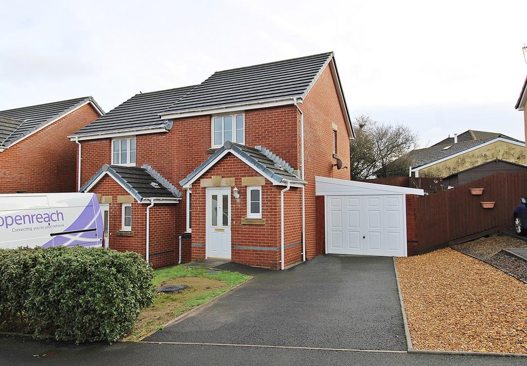 Llanharan, Pontyclun CF72 2 bed semidetached house for sale £230,000