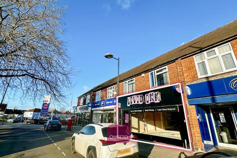 Retail property (high street) to rent, Derby DE24