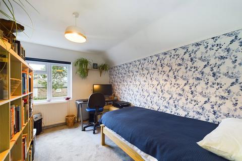 9 Chase Side, Ross-on-wye, HR9 5NP