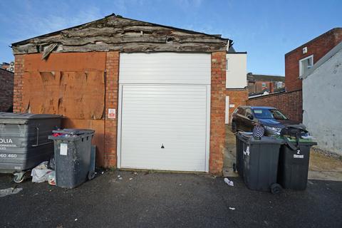 Garage to rent, London Road, Waterlooville PO7