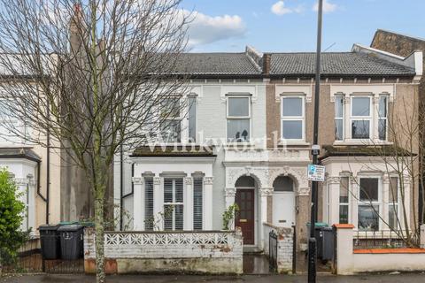 Flat 1, 104 Raleigh Road, London, N8 0JA
