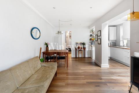 Flat 1, 104 Raleigh Road, London, N8 0JA