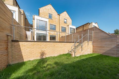 4 bedroom semi-detached house for sale, Gilkes Crescent, Dulwich Village, London, SE21