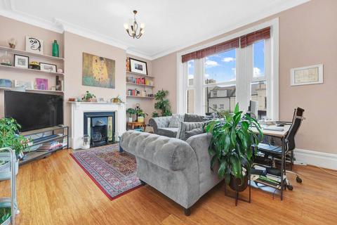 1 bedroom flat for sale, Tooting High Street, Tooting Graveney, London, SW17