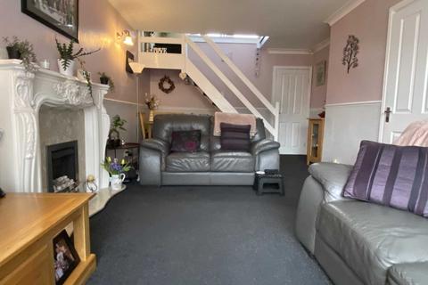 2 bedroom semi-detached house for sale, Rochdale Road, Royton