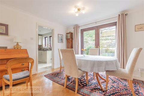 6 Sykes Close, Greenfield, Oldham, OL3 7PT
