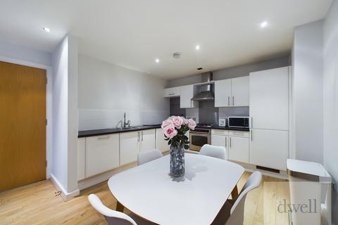 2 bedroom flat for sale, Regents Quay, Leeds, LS10