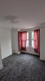 1 bedroom flat to rent - London N15