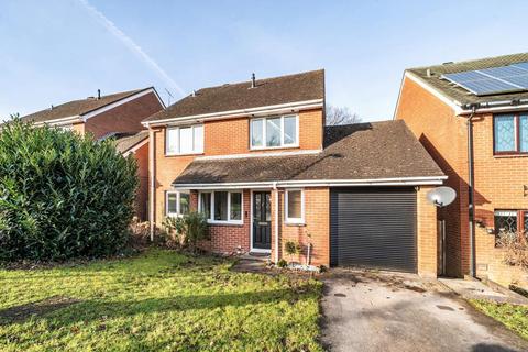 4 bedroom detached house for sale - Woodcote,  Reading,  RG8