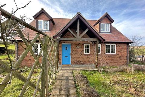 3 bedroom cottage to rent - Downton Lane, Downton, Lymington, Hampshire, SO41
