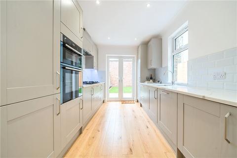 166 Upper Wickham Lane, Welling, DA16 3DX