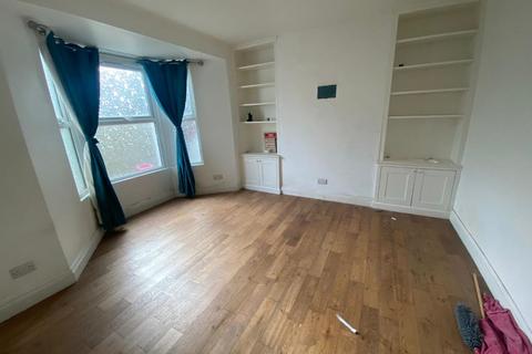 61 Romford Road, Manor Park, London, E15 4LY